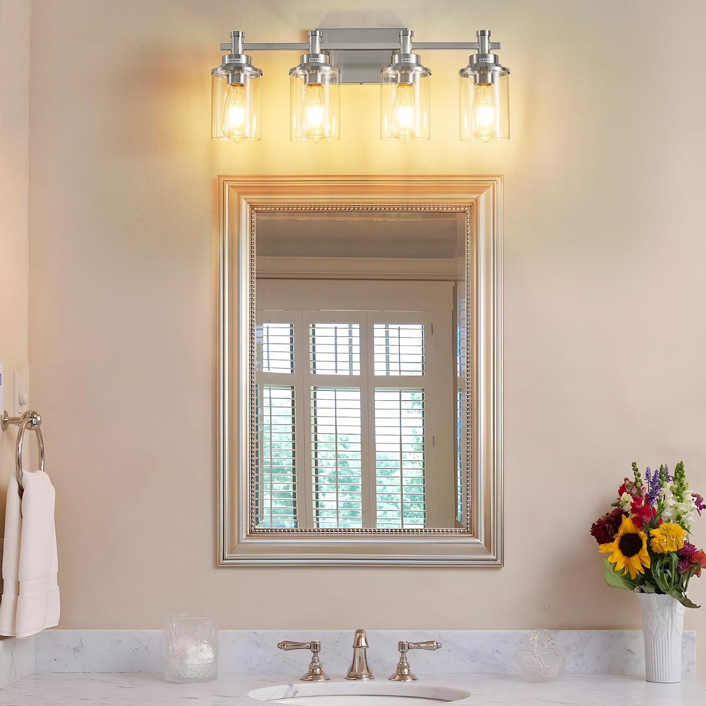 3 Light Bathroom Light Fixtures, Black and Brushed Gold Vanity Light Fixture Over Mirror, Modern Wall Sconces Lighting Wall Lamp for Bathroom, Bedroom, Hallway with Clear Glass Shade