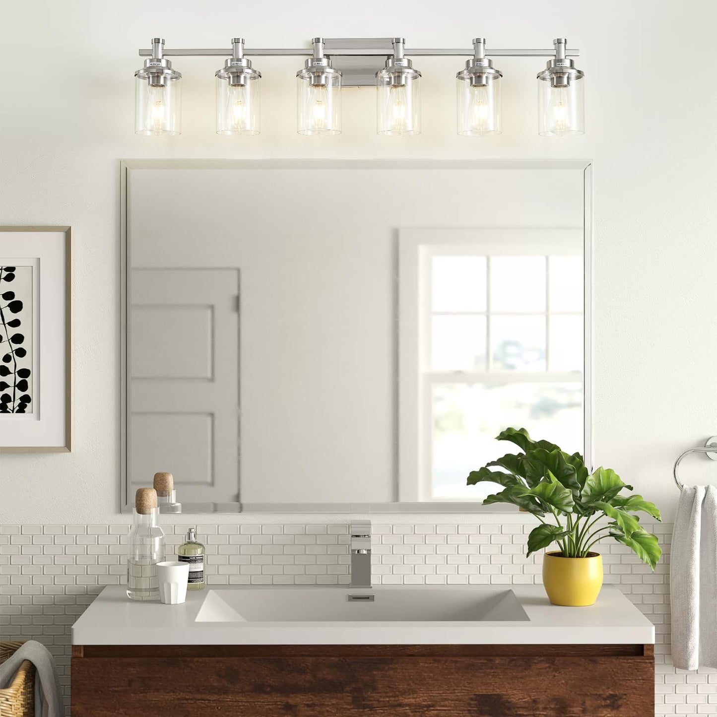 3 Light Bathroom Light Fixtures, Black and Brushed Gold Vanity Light Fixture Over Mirror, Modern Wall Sconces Lighting Wall Lamp for Bathroom, Bedroom, Hallway with Clear Glass Shade