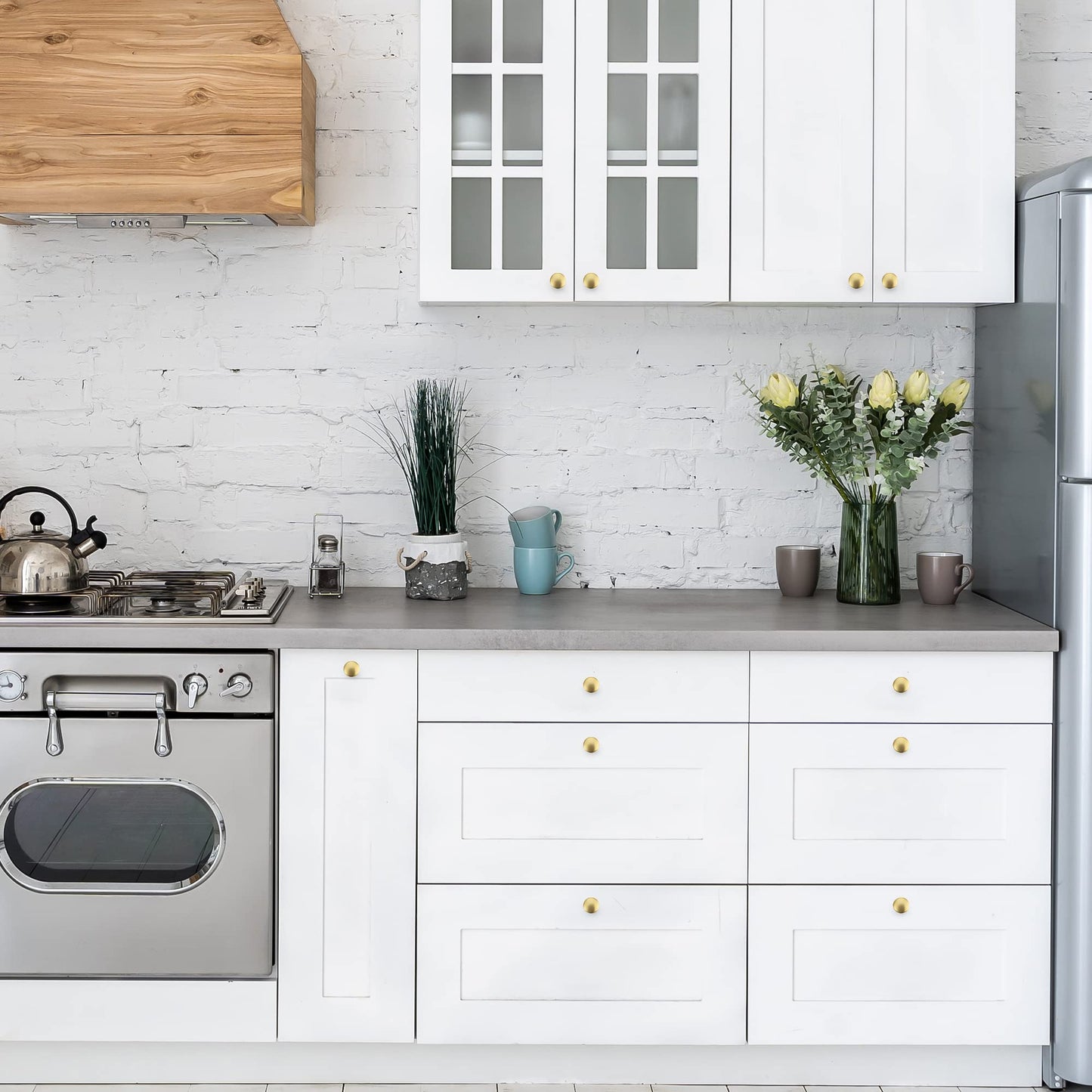 Ravinte 30 Pack Solid Knobs Kitchen Cabinet Knobs Round Knobs Dresser Drawer Knobs Gold Cabinet Hardware Round Cabinet Door Knobs Drawer Knobs Brushed Brass Drawer Pulls